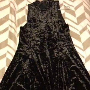 Romeo + Juliet Black Velvet Dress